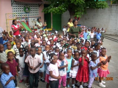 Jardin d'enfants, Petite Rivière à Haïti